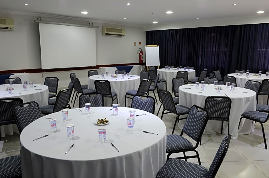 Hotel Colonial Plaza