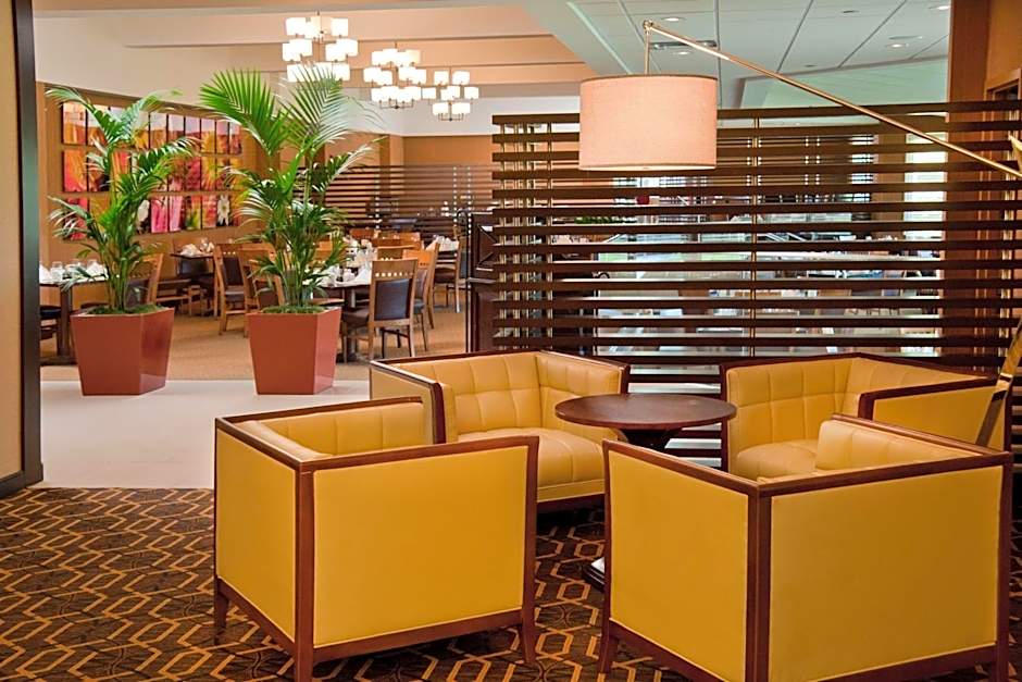 Sheraton Westport Plaza Hotel St. Louis