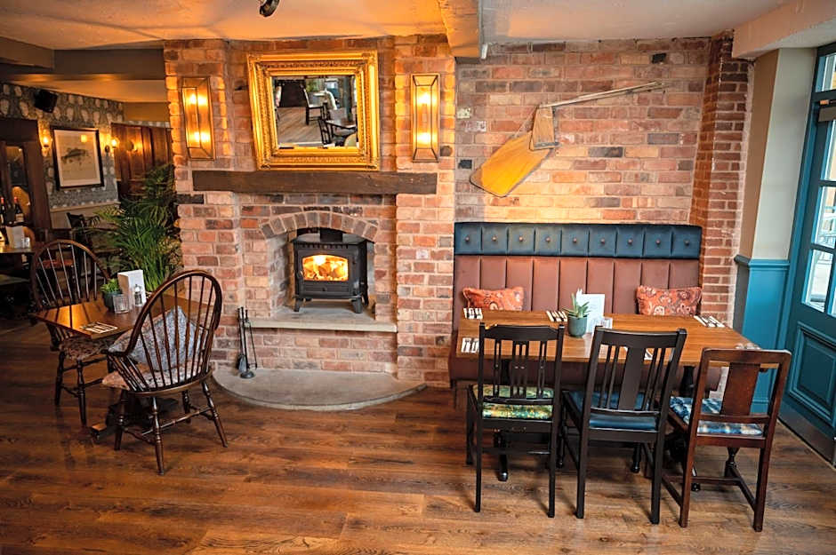 Riverside Hotel by Chef & Brewer Collection