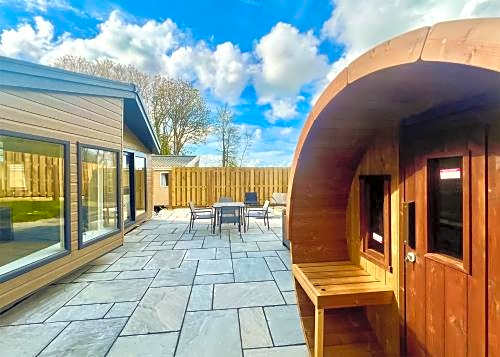 Hamlet Lodge Retreat At Calloose Holiday Park