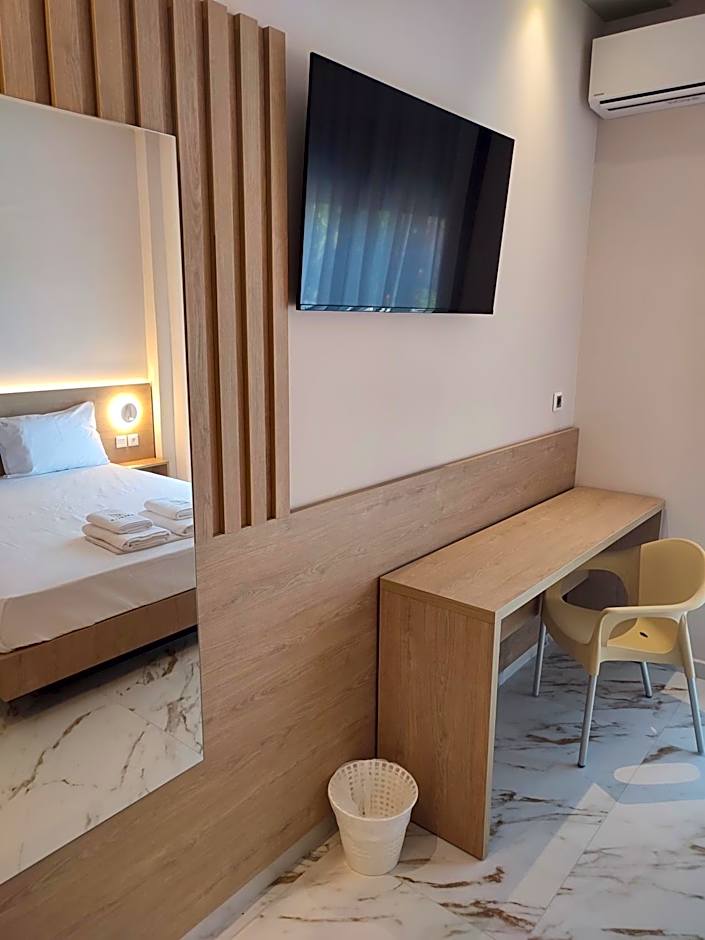 Estelle Hotel