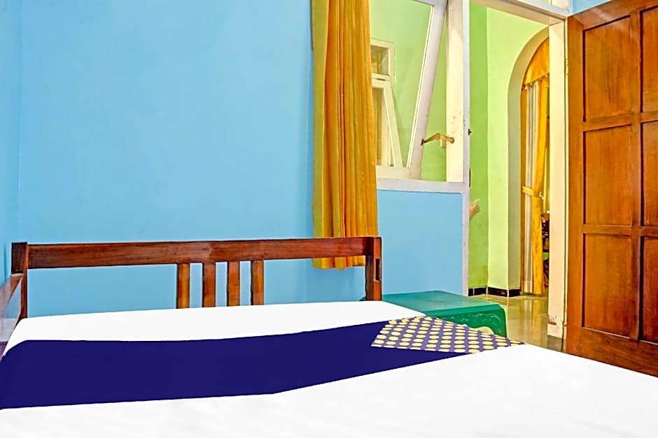 OYO 90729 Sekar Guest House Jember