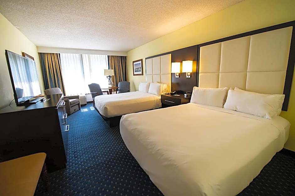 Holiday Inn Bar Harbor Regency Hotel By IHG