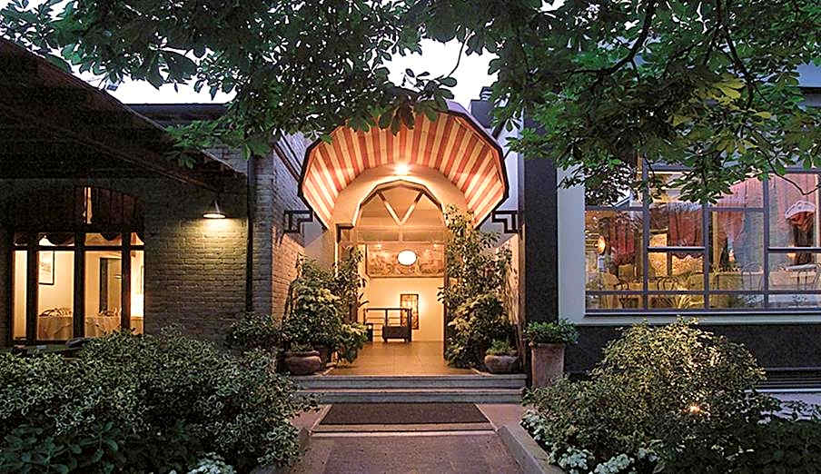Deco Hotel