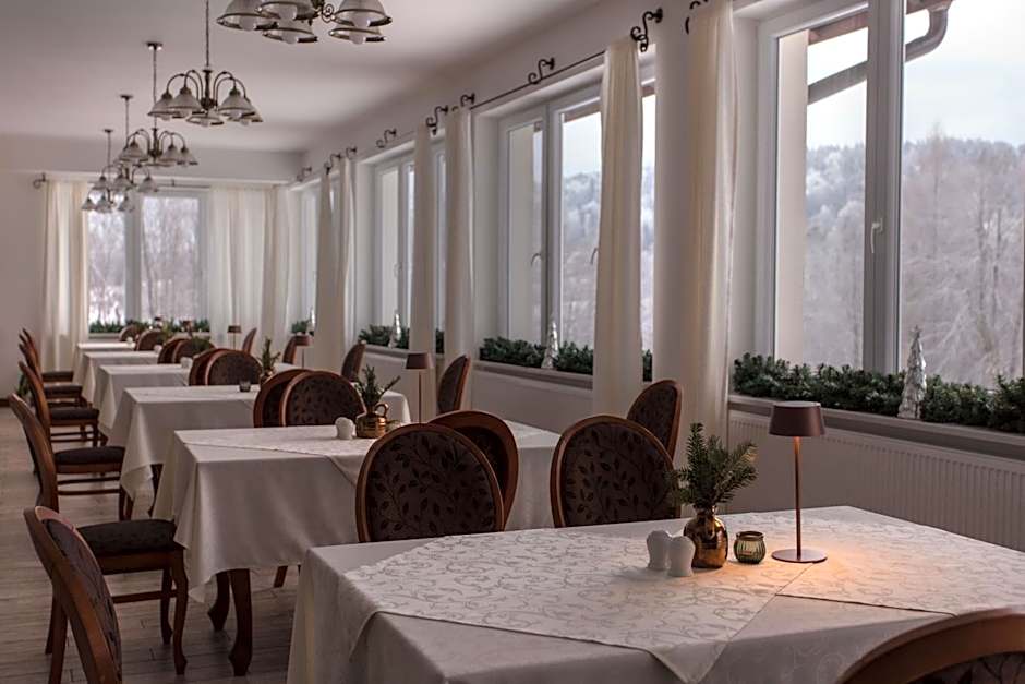 Dwór i Dworek Leszczowate Wellness & Spa
