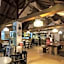 RedDoorz Syariah Plus near Trans Studio Cibubur