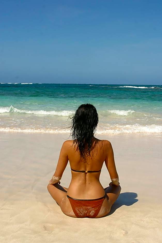 Princess Heights Luxury Condo Hotel