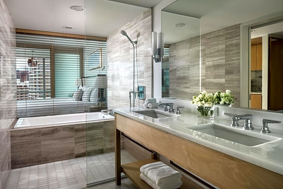 The Ritz-Carlton Residences, Waikiki Beach Hotel