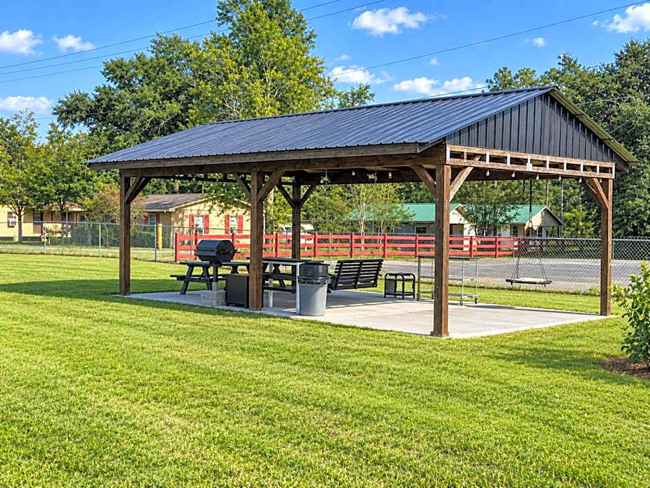 Jameson Inn & Suites Hazlehurst
