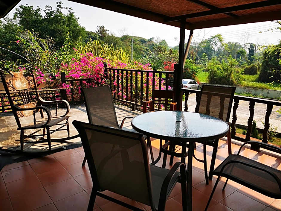 Jasmine Hills Lodge