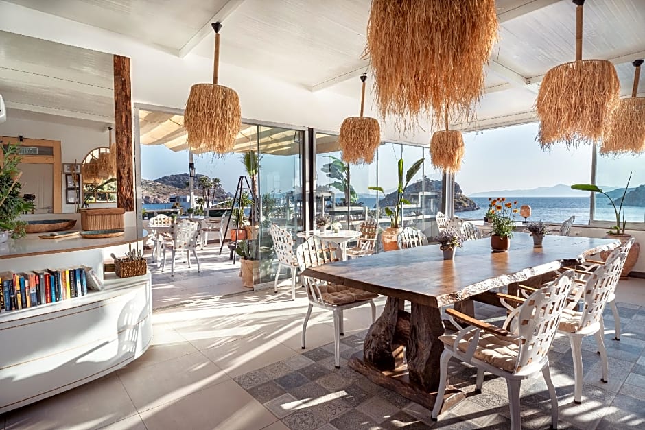 Liman Hotel Gumusluk