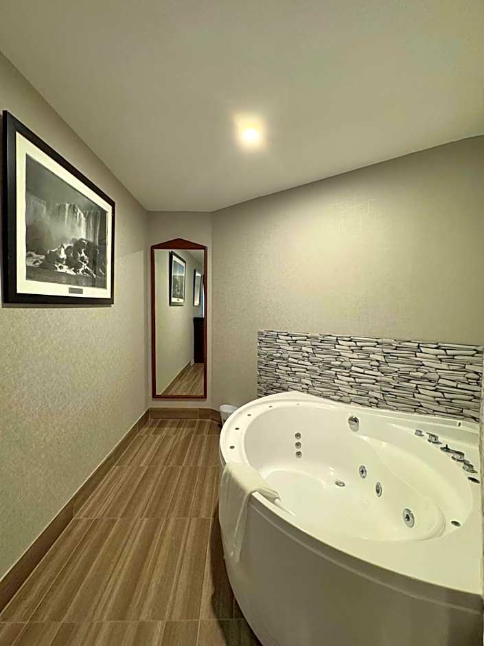 Big Bird Inn Wawa, SureStay Collection by Best Western