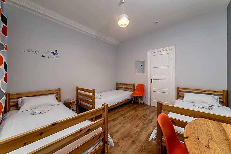 Orange Cat Rooms