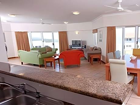 4 Bedroom