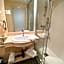Hotel Le Sevigne - Sure Hotel Collection by Best Western