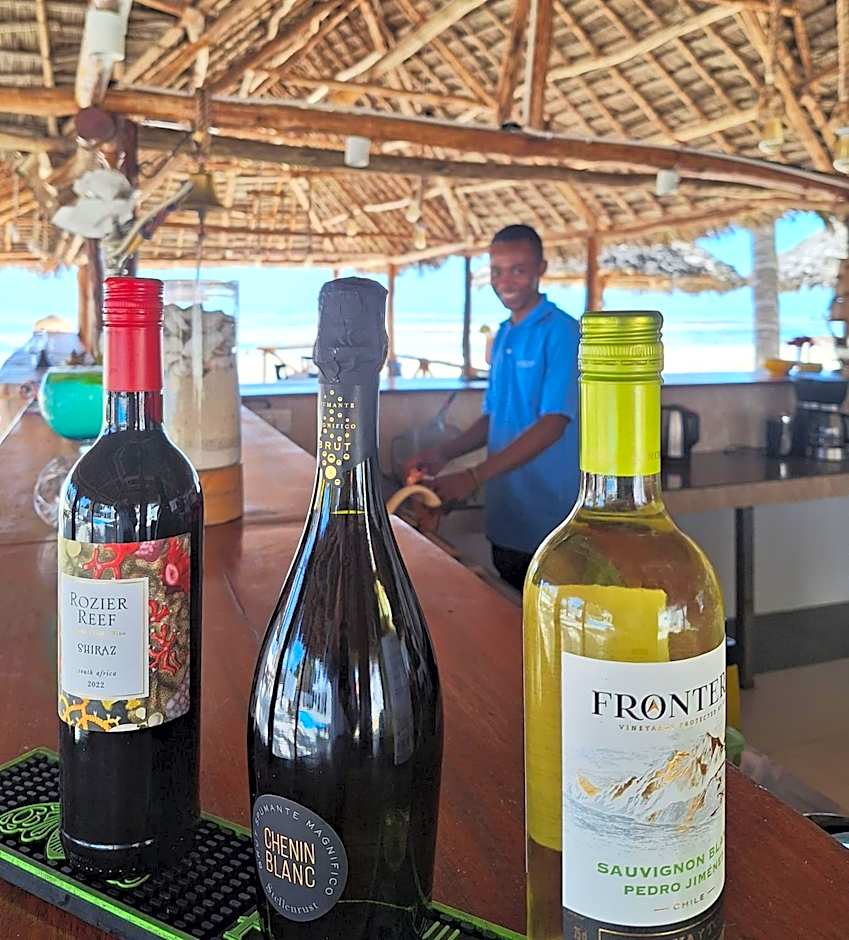 BIANCO AZZURRO Hotel & Restaurant