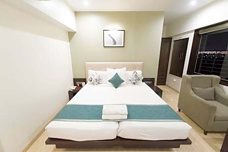 Superior room with Hi-Tea