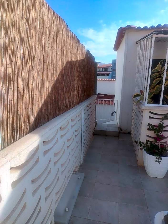 Alba 2 apartamento y Alba 3 habitación con baño