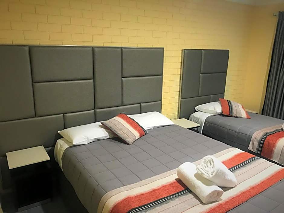 Photo 1 of 13 of Deluxe 2 Beds
