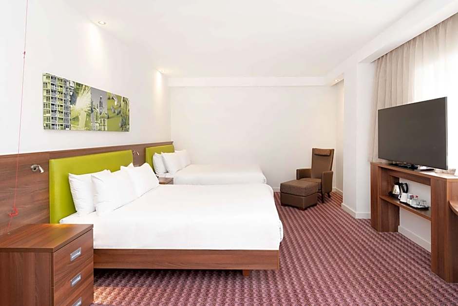 Hampton By Hilton Sheffield
