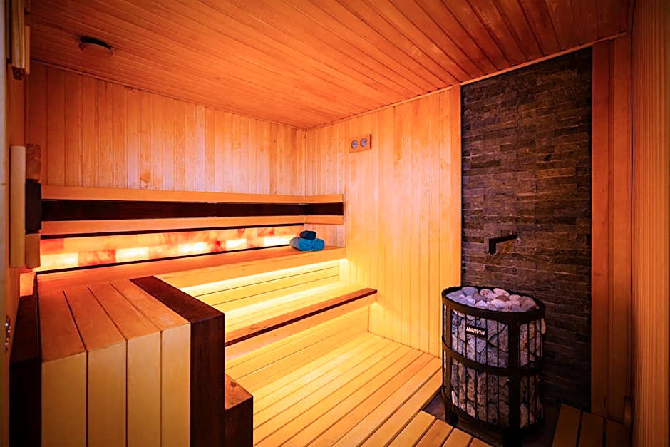 Kempinski Hotel Khan Palace