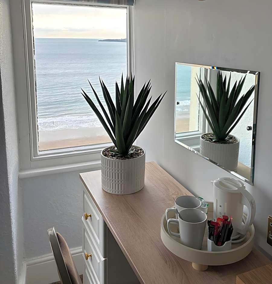 Clarence House Hotel