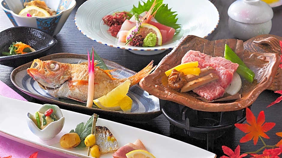 Reyzenit-Kinosaki Suite Villa