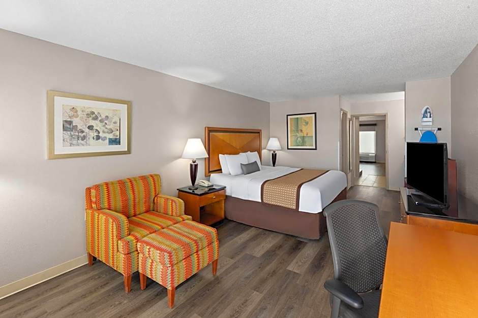 Baymont by Wyndham Knoxville I-75