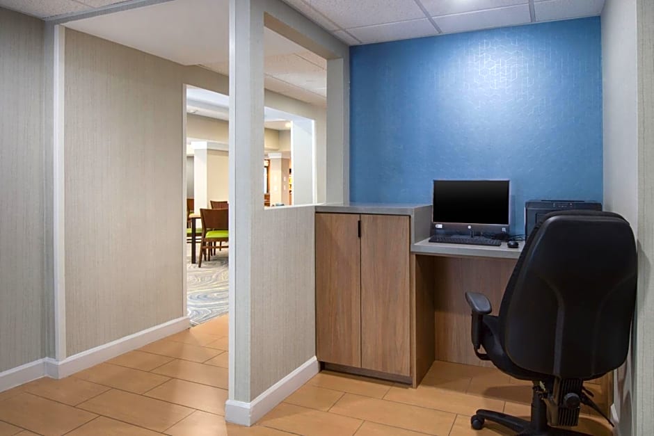 Fairfield Inn & Suites Raleigh Crabtree Valley