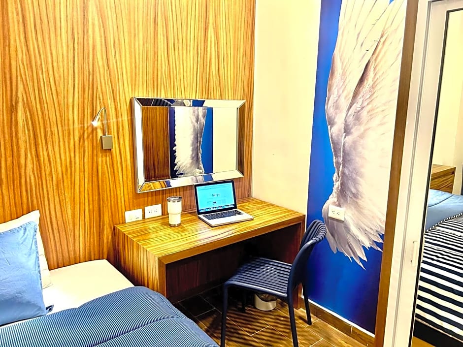 Sky Inn Hotel - Cancun