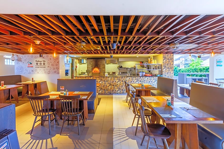 Harris Hotel Seminyak