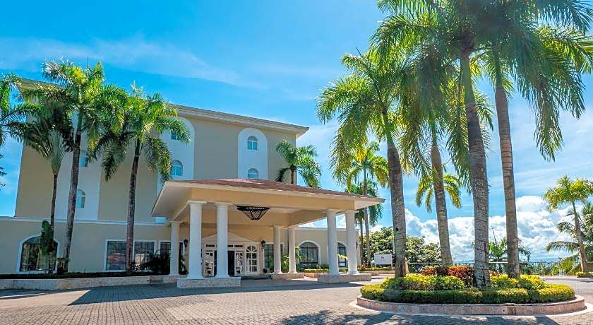 Bahia Principe Grand Cayacoa