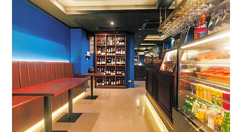 Kamala Havana Hotel And Cafe