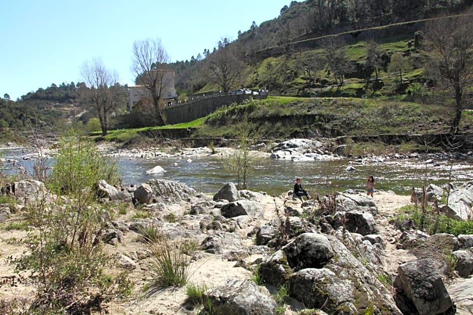 A L'orée Des Cévennes