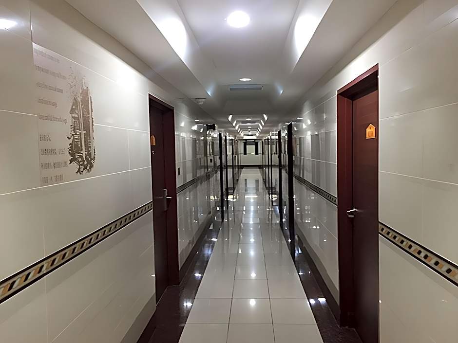 Hotel & Apartment Ambassador 3