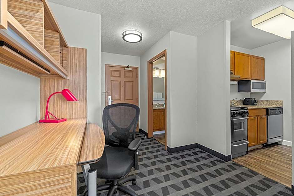 TownePlace Suites by Marriott Milwaukee Brookfield