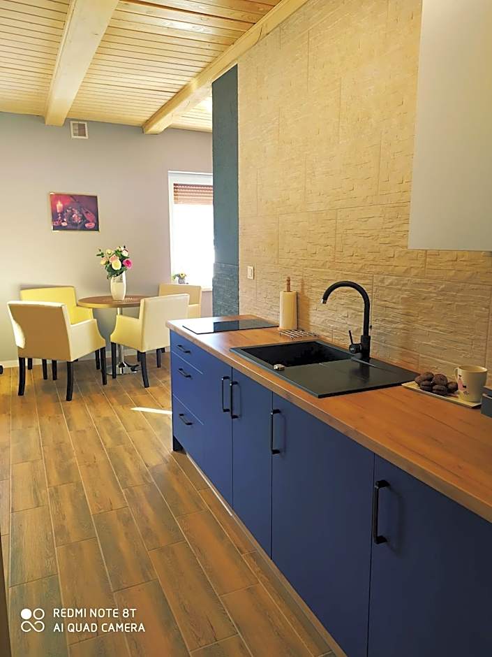 Apartamenty Golden Village