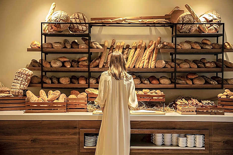 Domes Aulus Zante, Autograph Collection