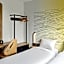 B&B HOTEL Paris Clichy-sous-Bois 3 etoiles