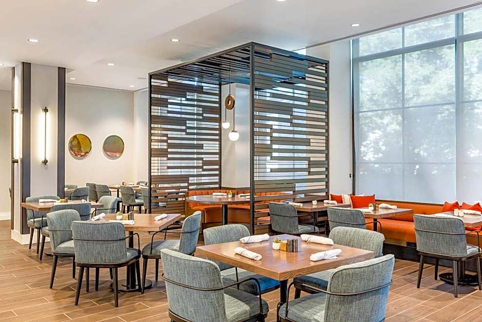 Cambria Hotel New Haven University Area