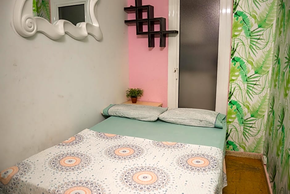 Hostel Ideal Badal