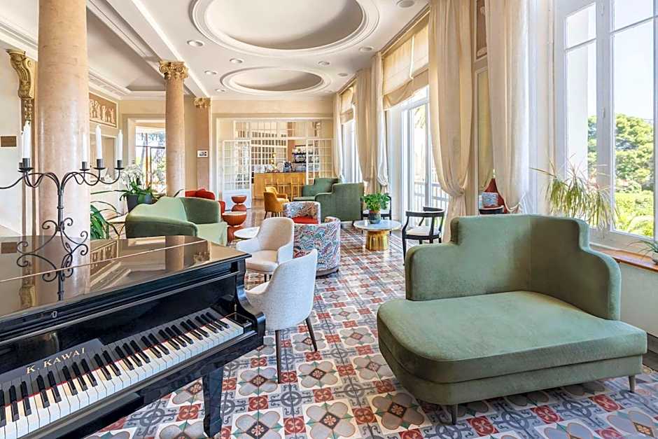 Grand Hotel Des Lecques; BW Signature Collection