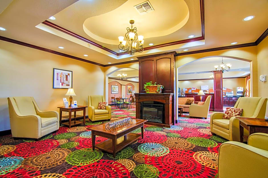 Holiday Inn Express Hotel & Suites Terrell, an IHG Hotel