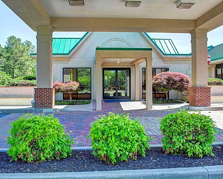 Quality Inn Richmond North