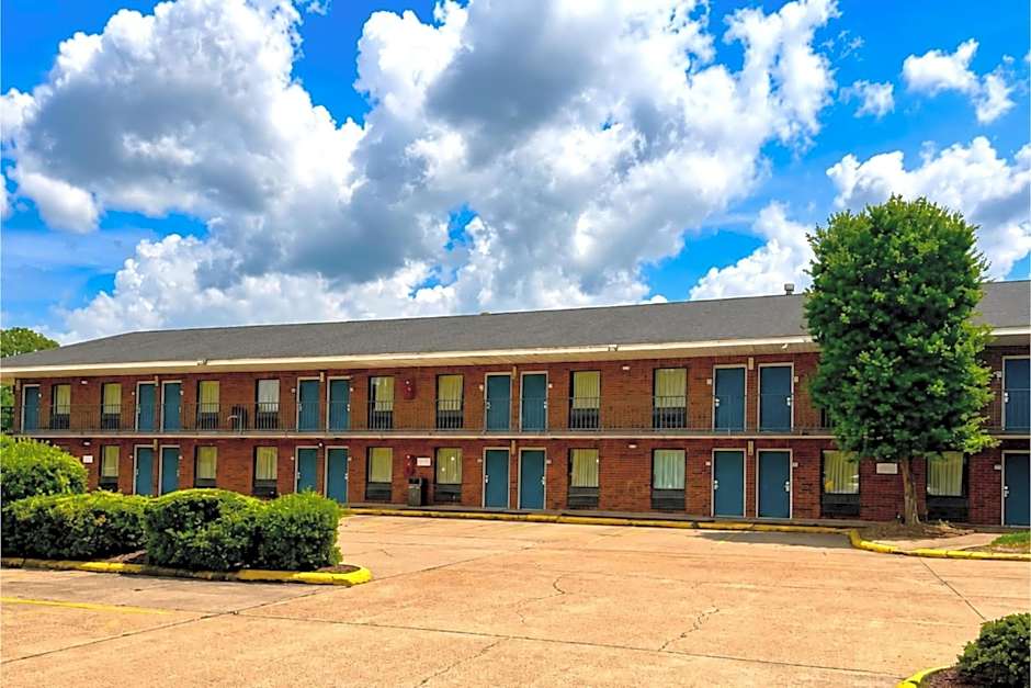 Delta Inn West Helena US 49 AR