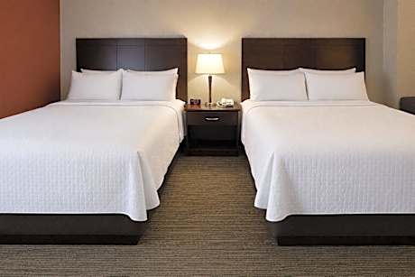 2 Queen Beds Non-Smoking