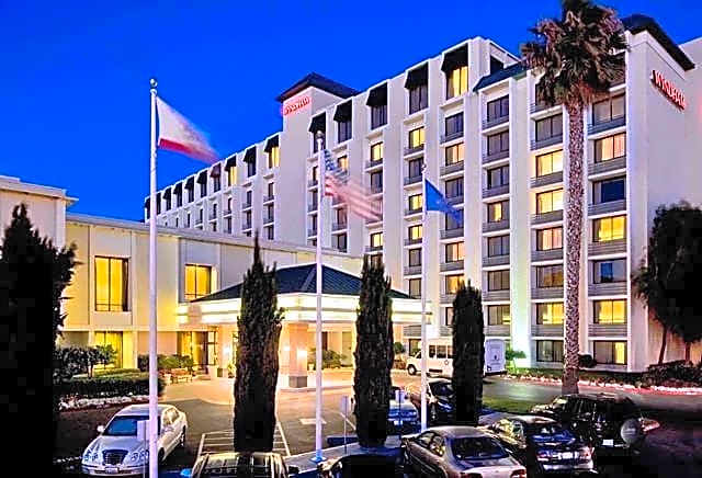 Holiday Inn San Jose Airport