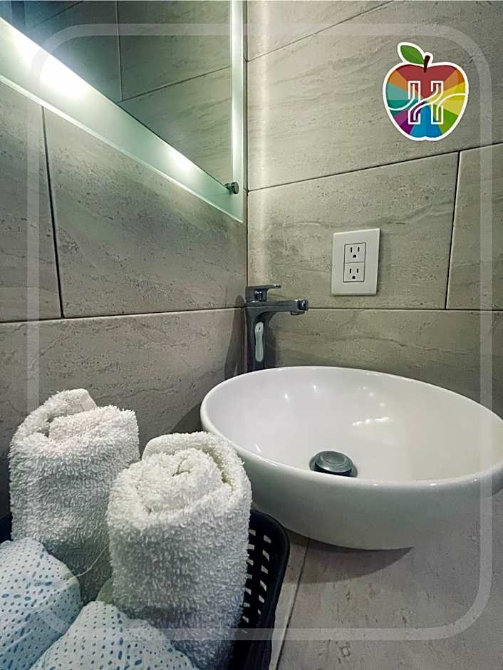 HOTEL LA GRAN MANZANA