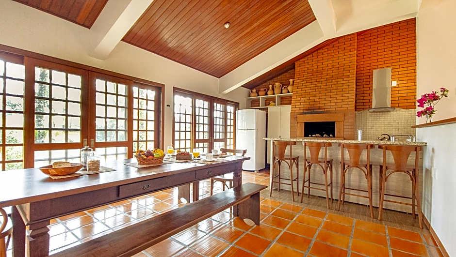 Paraíso familiar c/ Piscina em Sto Antônio PA8546