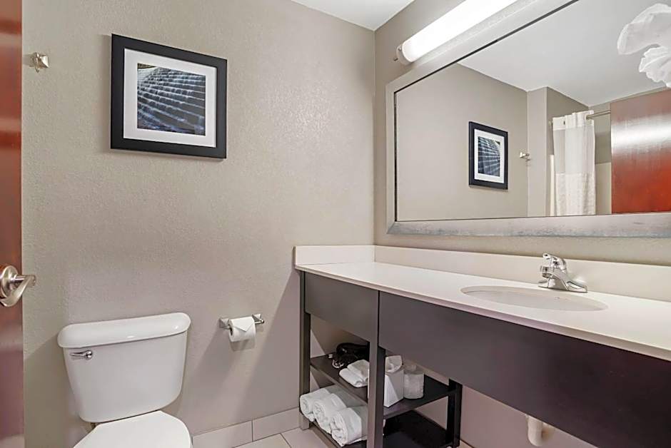 Quality Suites Pineville - Charlotte